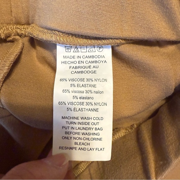 MICHAEL Michael Kors Camel Pants with Gold Accent A13 - Picture 5 of 9